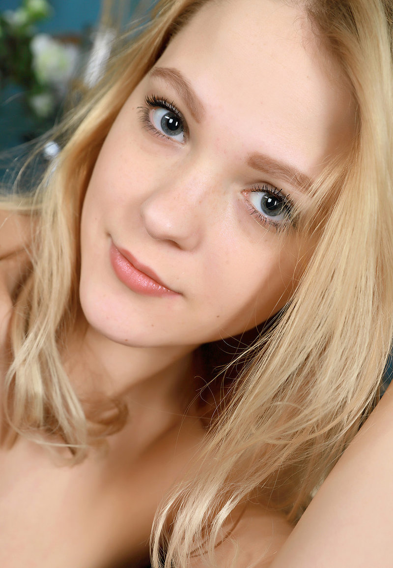 Оксана, 19 лет, 5 размер груди